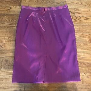 Ochi  women’s metallic purple above the knee skirt in size 14